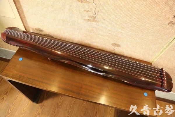 衢州市●久音古琴  ●今日推荐  20230516【收藏级断纹蕉叶】