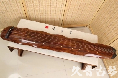 衢州市●久音古琴  ●今日推荐20240831  【断纹蕉叶】